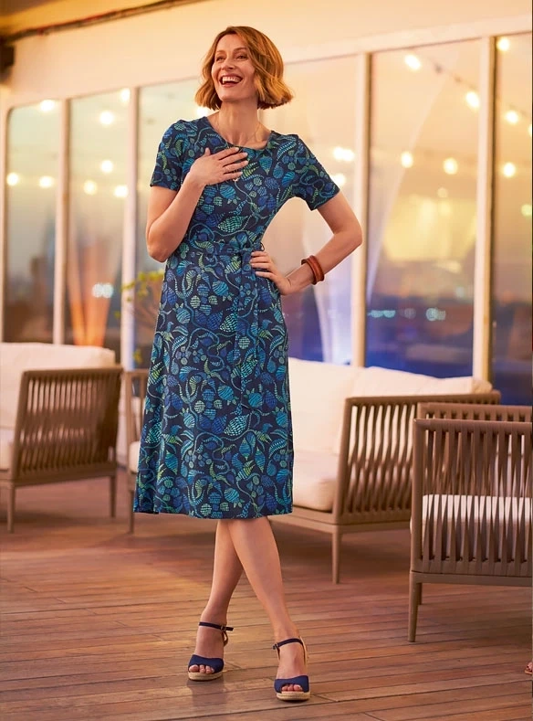 Stretchjersey-Kleid mit Gürtel
