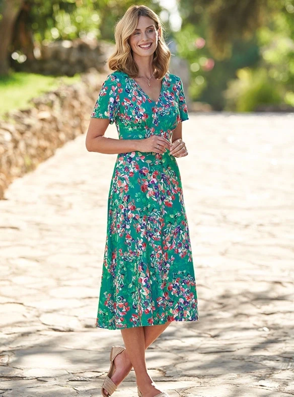Fröhliches Jerseykleid
