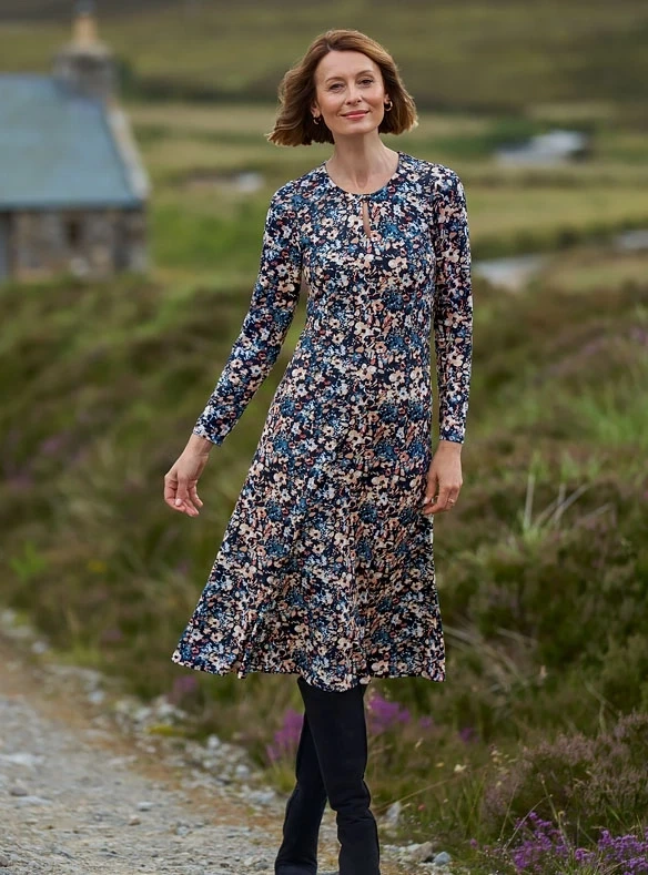 Florales Kleid