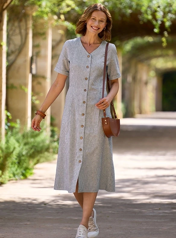 Durchgeknöpftes Kleid