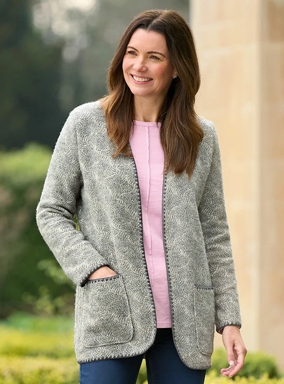 Strickjackett aus Baumwoll- und Wollmix