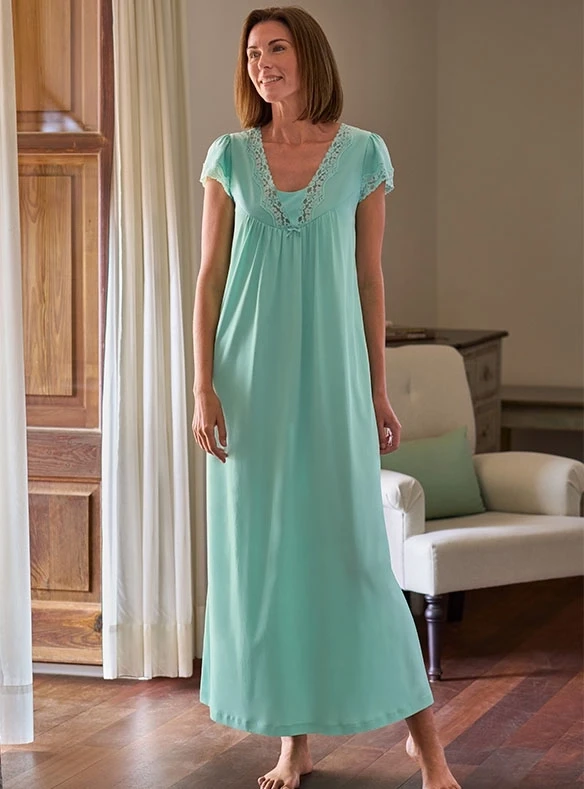 Weiches Kurzarmnachtkleid