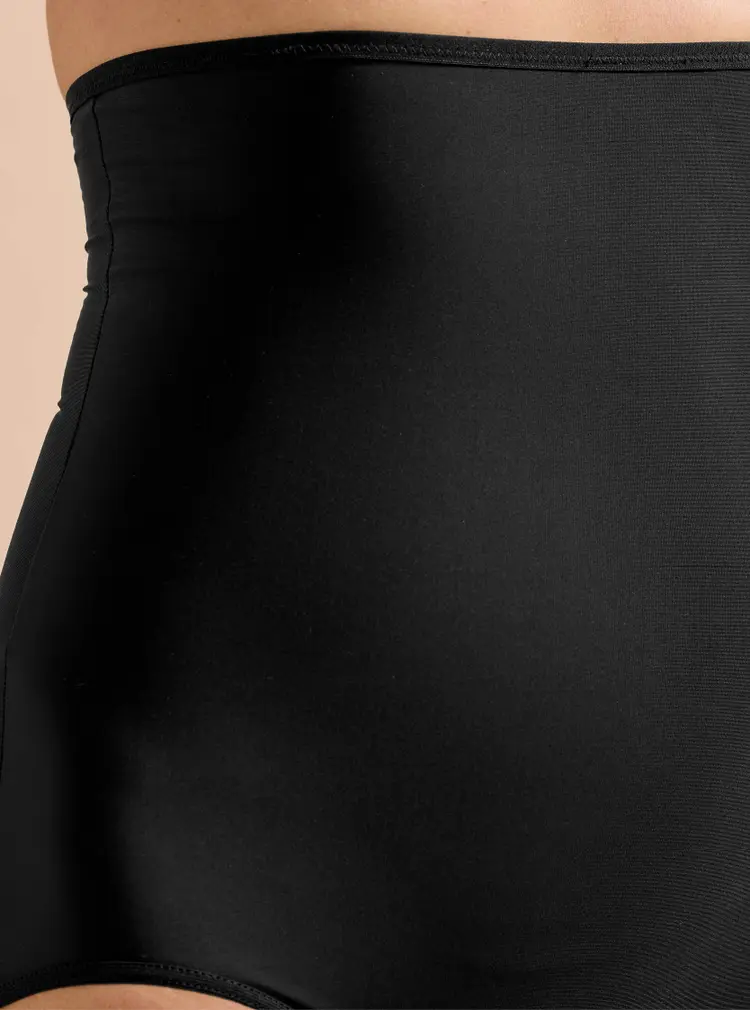 Cool Sensation – Miederhose mit extra hoher Taille