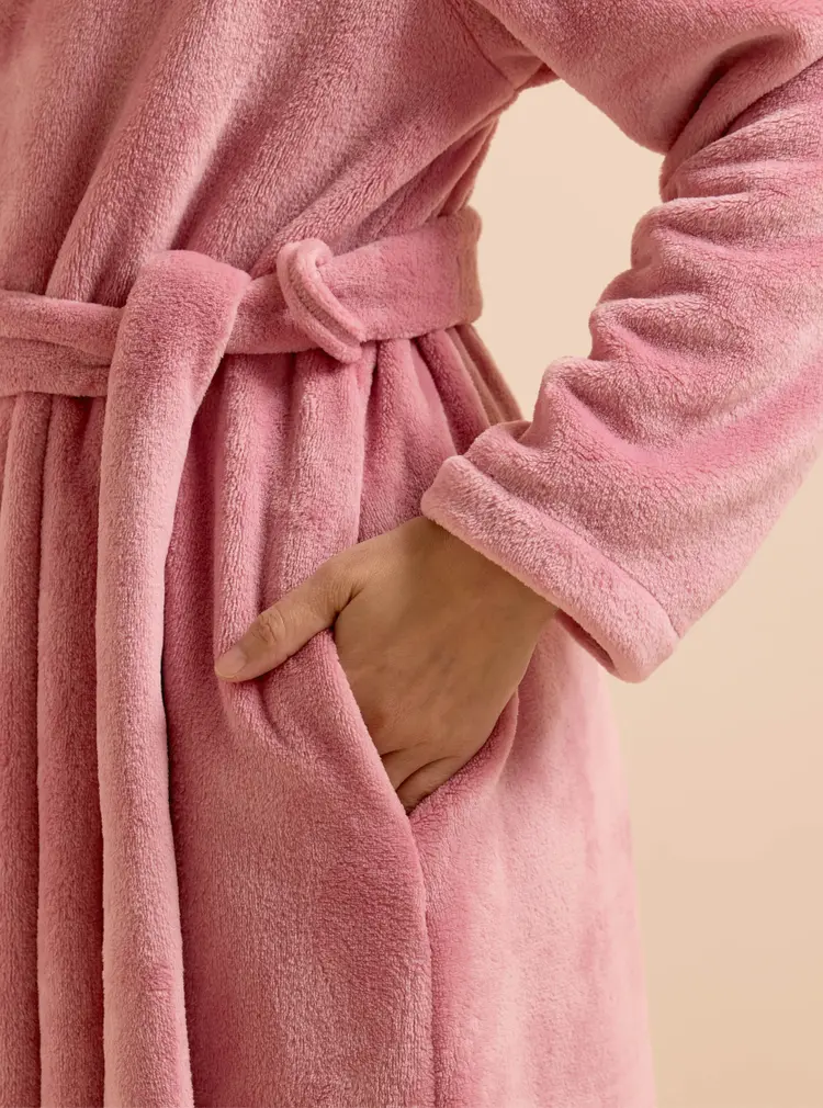 Kuscheliger Wickelmantel aus Fleece