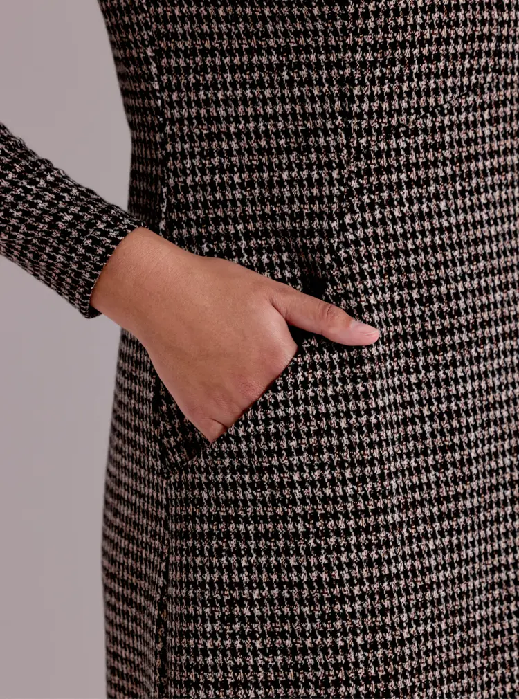 Langärmliges Jacquard-Kleid mit Reißverschluss